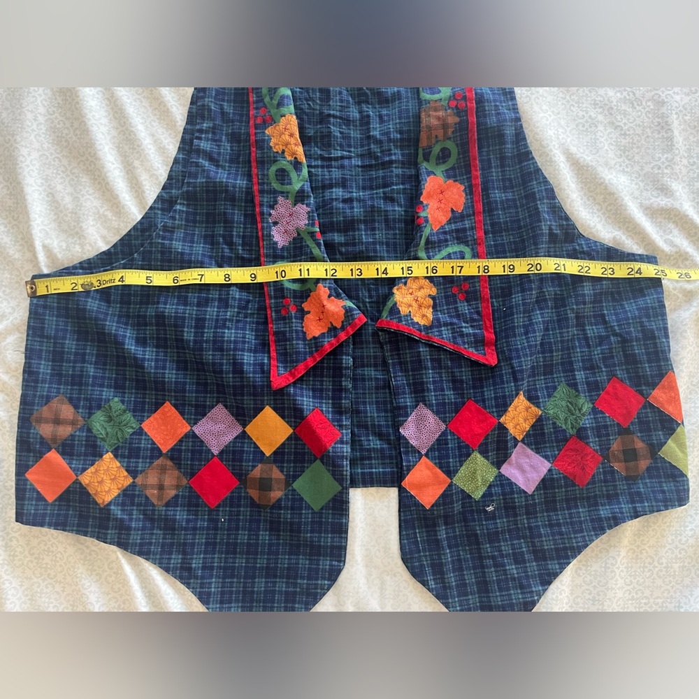Autumn Themed Vest - Picture 4 of 6